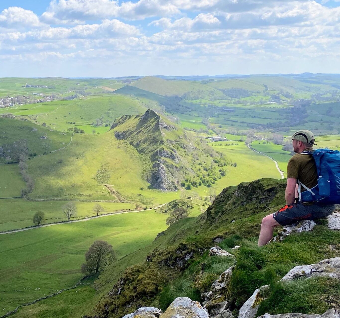 Hollin Explore – 1920×1280