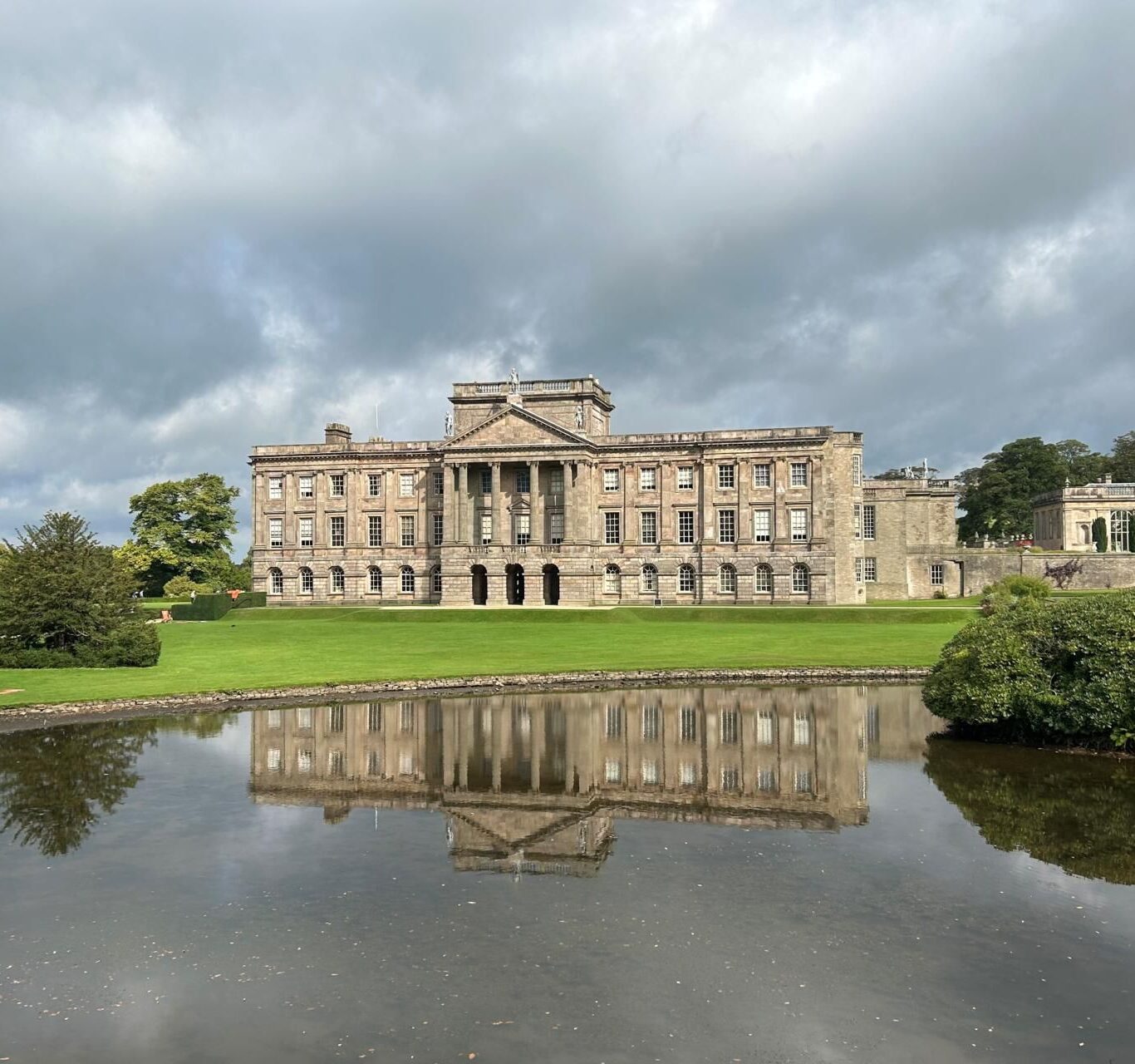 Lyme Park (1920×1280)